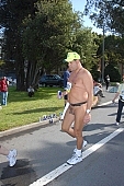 naked running, naturist, attention rising, naturist participiant, nudist group, covenant, group, motion, have naked legs, ING Bay to breakers, San Francisco, naturists, naturist group, naturist programme, nudist runner, women, programme, every year, above age limit, running, walking, special feeling, Heilberg, nude runner, chirpy, nude people, contender, aim, sport, runner, runners, contenders, naked runner, body painting, man, gents, men, nudist man, naked, stripped, procession, running match, nude man, CD 0073