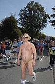 naturist man, programme, running match, ING Bay to breakers, naked, stripped, San Francisco, naturist participiant, naturist group, naturist programme, nudist runner, naturist photographer, women, gents, men, every year, above age limit, naturists, body painting, running, walking, special feeling, Heilberg, nude runner, chirpy, nude man, CD 0071