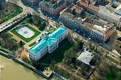 airphotograph, air photos, Szechenyi square, aerials, aerial, Hungary, Szeged, white, blue, brown, yellow, flat, gray, Mora Ferenc, museum, town, city, outskirts, city center, building estate, garden city, garden suburb, faubourg, house, houses, line of houses, crossroads, crossing, street, streets, car, road, cars, waterworks, art museum, building, buildings, park, green, garden, environment, ambience, neighbor, neighborhood, everyday life, at home, countryside, aldermanry, plan, air, promenad, square, classical, classicist, classicist architecture, beauty, beautiful, pretty, bridge, river, Tisza, castle garden, wharf, birds eye view, of birds eye view, Kiss László, László Kiss